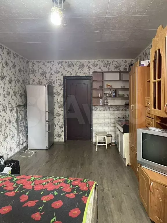 Комната 17 м в 6-к., 1/5 эт. - Фото 1
