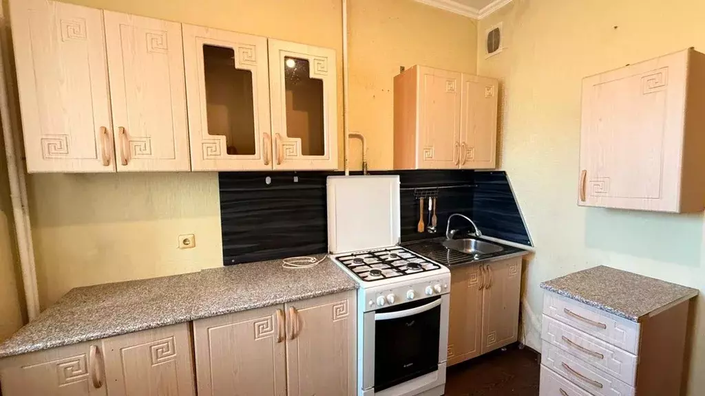 1-к кв. Астраханская область, Астрахань Энергетическая ул., 5к1 (34.4 ... - Фото 1