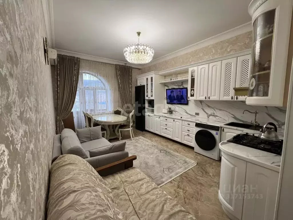 2-к кв. Дагестан, Махачкала ул. Ломоносова, 4 (135.0 м) - Фото 0
