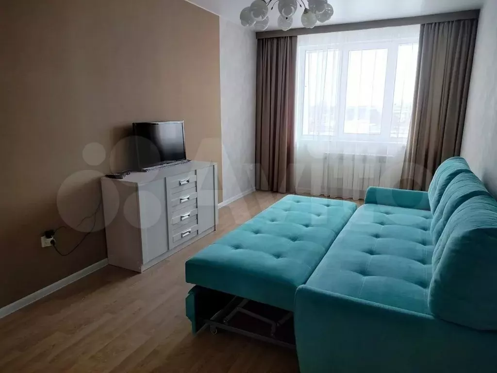 2-к. квартира, 60м, 6/6эт. - Фото 1