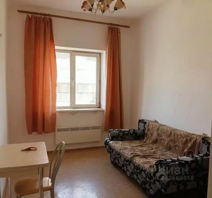 Комната Иркутская область, Иркутск ул. Сергеева, 3/8А (10.8 м) - Фото 1