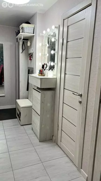 2-комнатная квартира: посёлок Дубровицы, 4 (44 м) - Фото 1