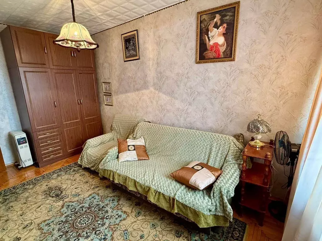 3-к кв. Московская область, Королев Юбилейный мкр, ул. Маяковского, 13 ... - Фото 2