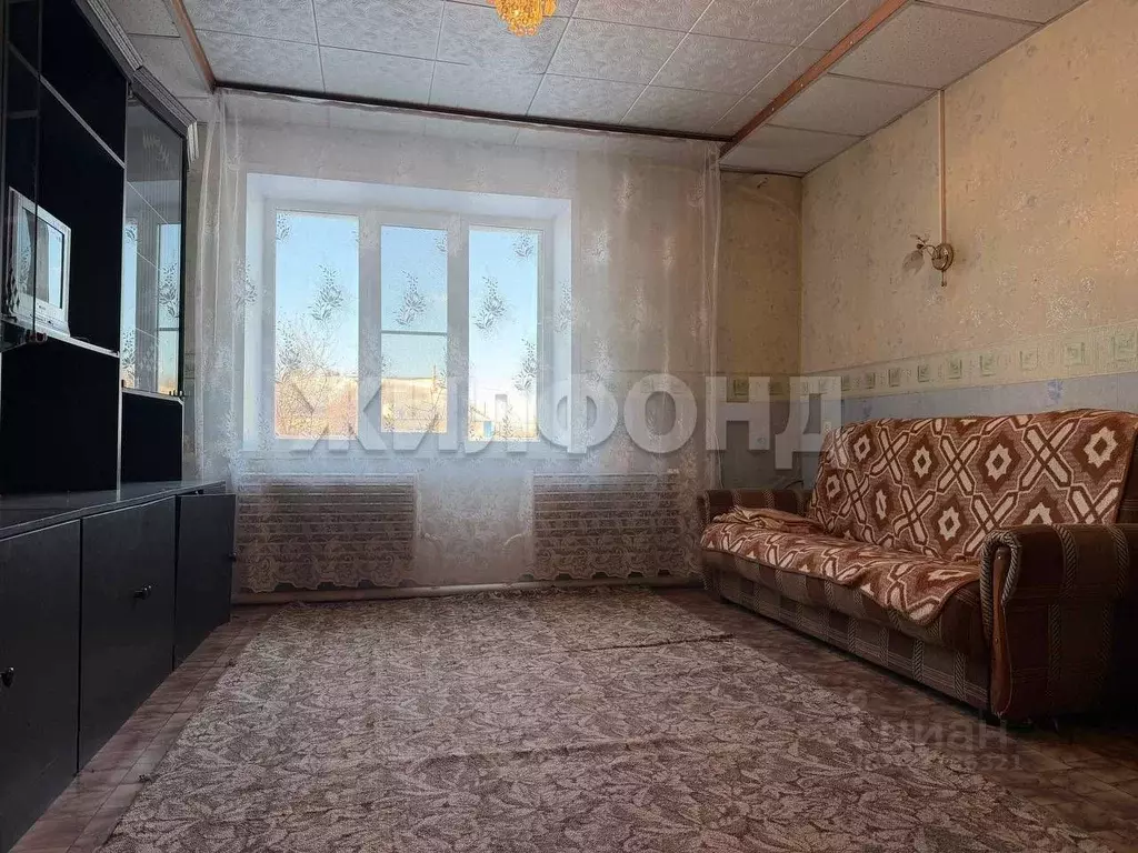 3-к кв. Новосибирская область, Коченево рп ул. Ипподромская, 43 (66.9 ... - Фото 1