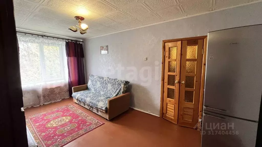3-к кв. Ленинградская область, Кириши просп. Ленина, 17 (55.9 м) - Фото 0
