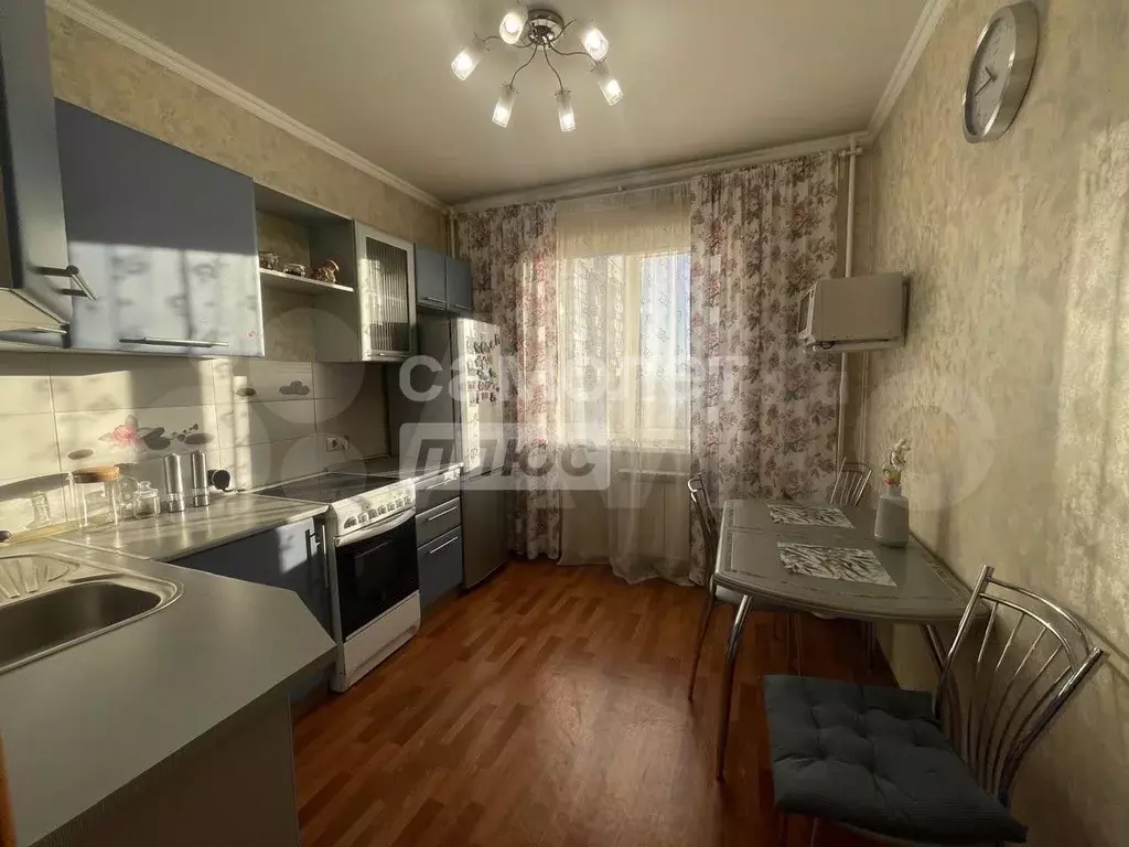 2-к. квартира, 67 м, 5/10 эт. - Фото 0