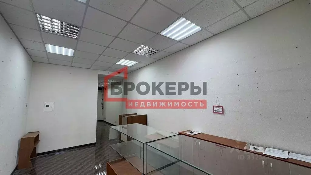 Помещение свободного назначения в Севастополь ул. Ленина, 19 (40 м) - Фото 2