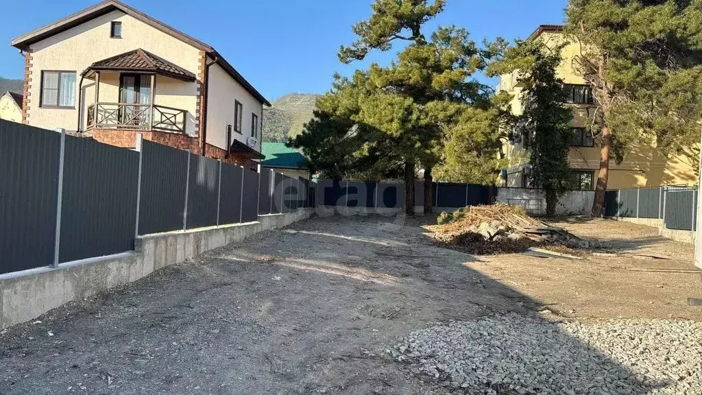 Участок в Краснодарский край, Геленджик  (9.0 сот.) - Фото 0