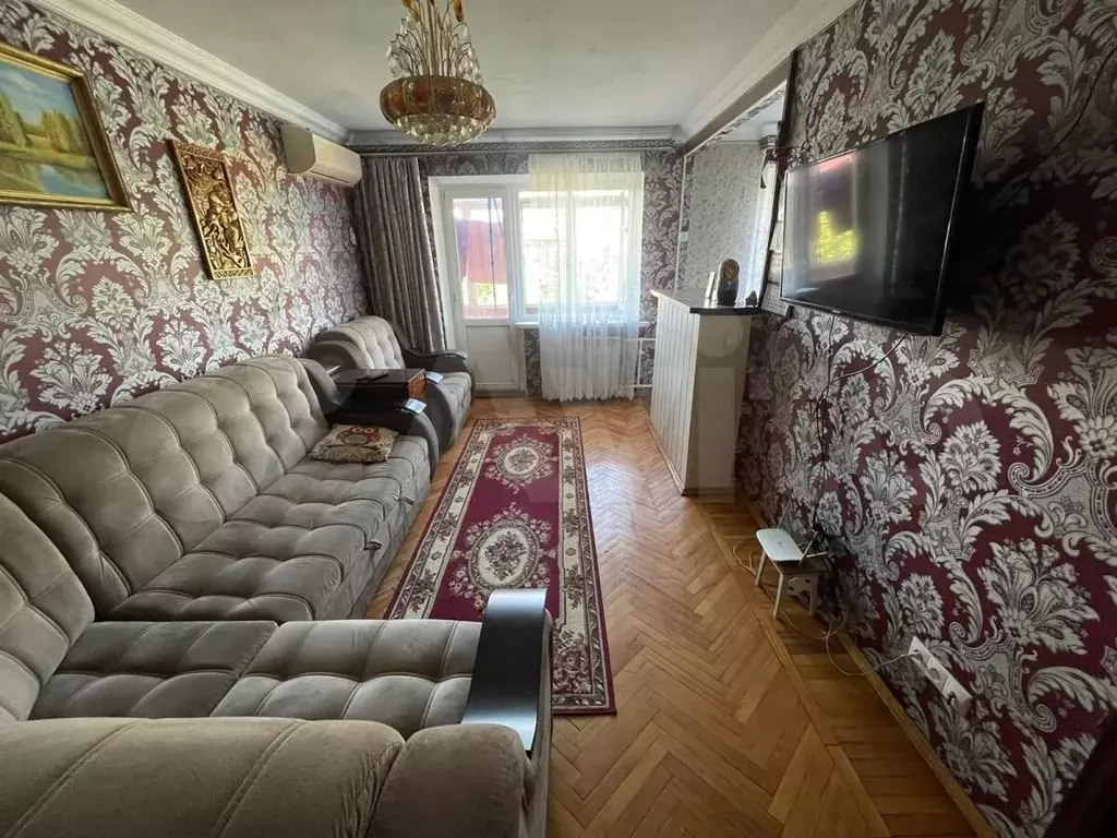 3-к. квартира, 55 м, 5/5 эт. - Фото 1