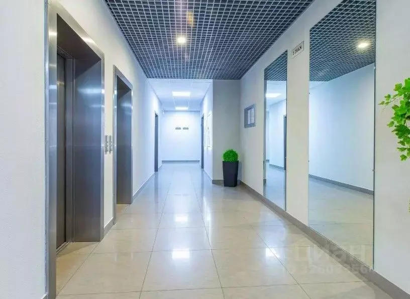 Офис в Санкт-Петербург Стародеревенская ул., 11к2 (215 м) - Фото 1