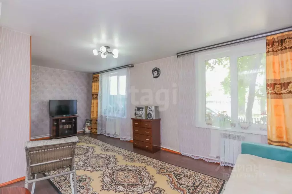 Дом в Иркутская область, Усольский район, Тайтурское муниципальное ... - Фото 1