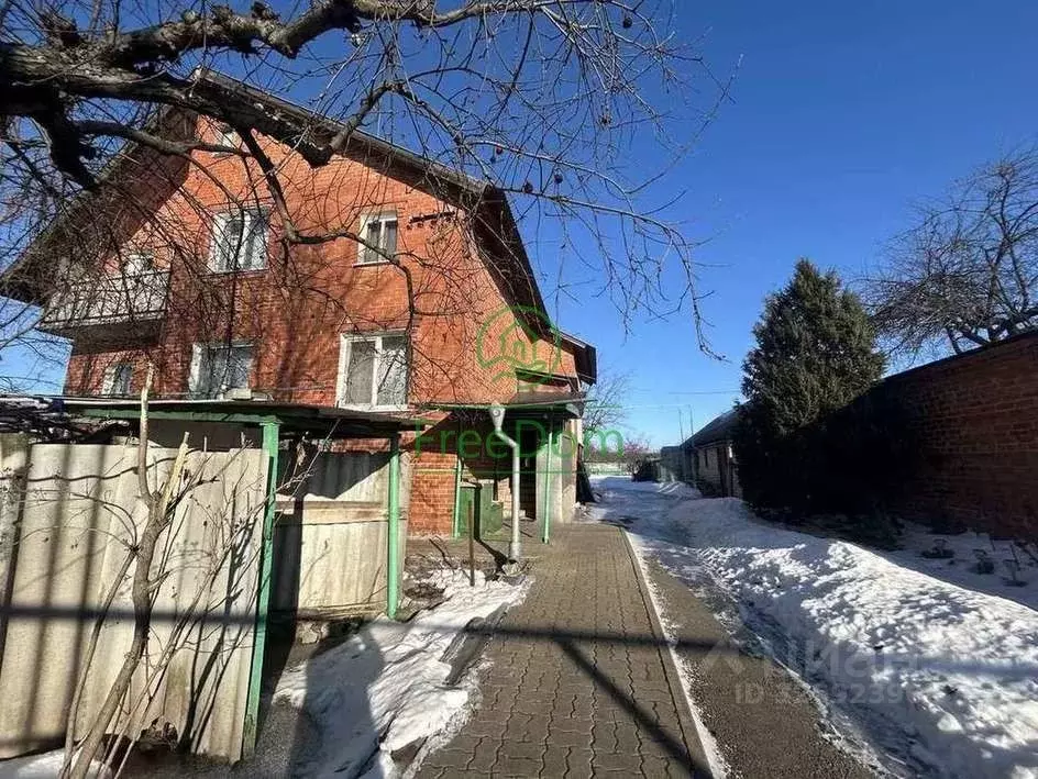 Дом в Белгородская область, Корочанский район, с. Мелихово Центральная ... - Фото 2