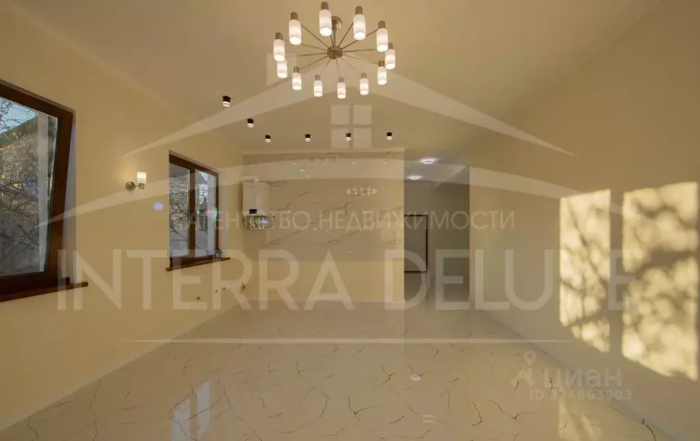 Дом в Севастополь ул. Дениса Ракицкого (101 м) - Фото 1