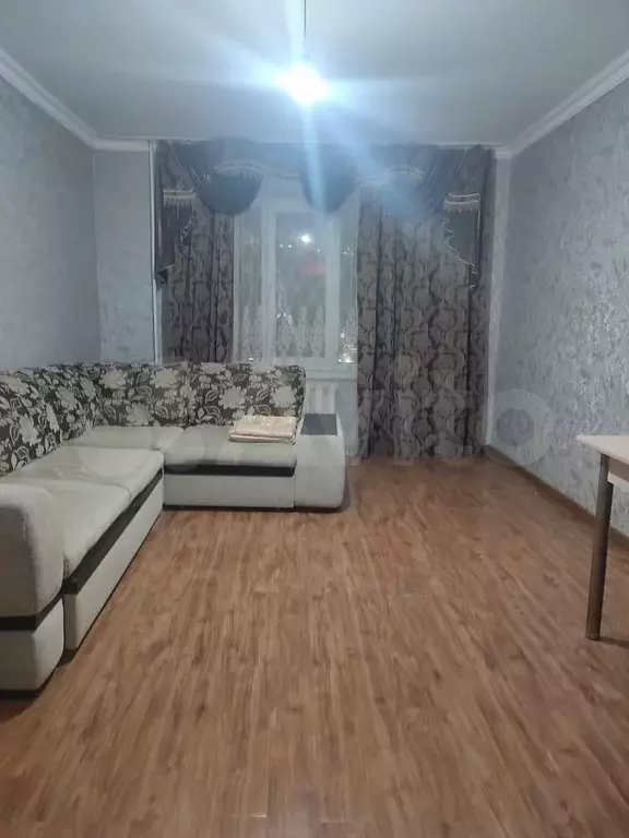 3-к. квартира, 70 м, 3/9 эт. - Фото 1