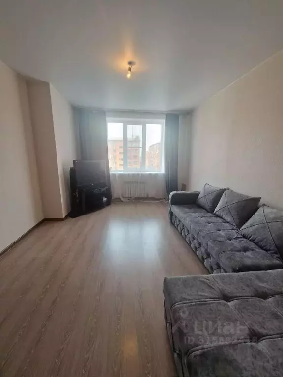 2-к кв. Северная Осетия, Владикавказ ул. Курсантов-Кировцев, 35 (70.0 ... - Фото 0