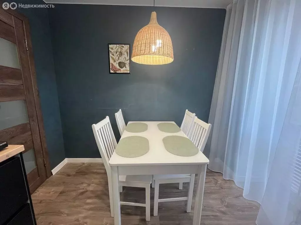 2-комнатная квартира: Заводоуковск, Заводская улица, 7Г (49 м) - Фото 0