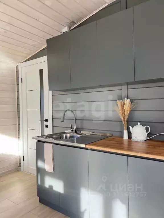 Дом в Тюменская область, Тюменский муниципальный округ, д. Якуши ул. ... - Фото 1