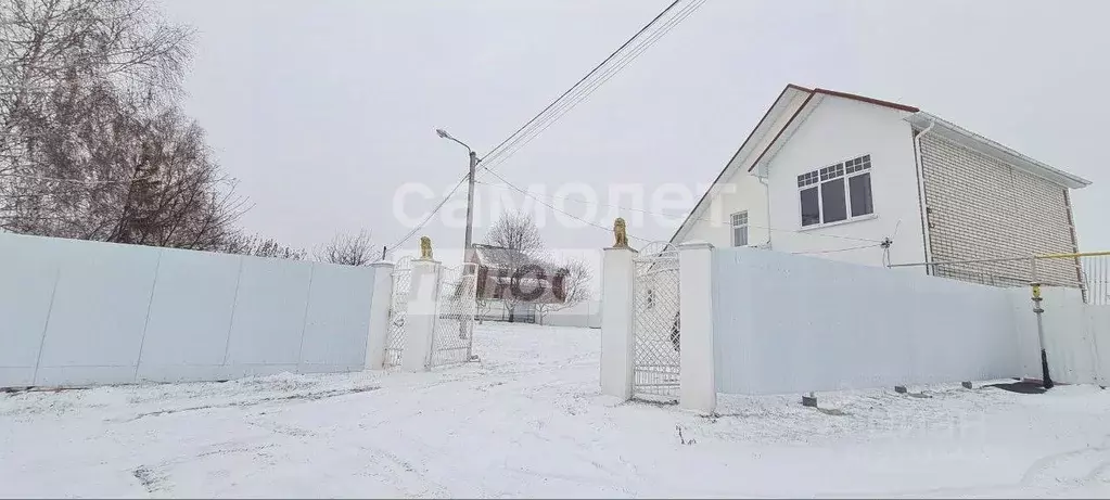 Дом в Курская область, Курский район, Новопоселеновский сельсовет, д. ... - Фото 1