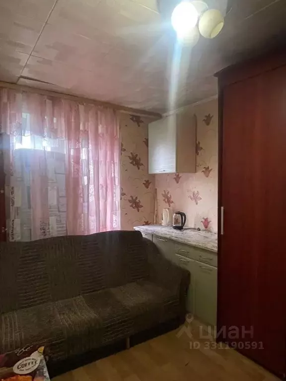 Комната Вологодская область, Череповец просп. Победы, 3Б (12.0 м) - Фото 1