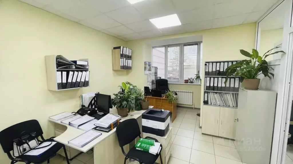 Помещение свободного назначения в Татарстан, Казань ул. Лейтенанта ... - Фото 1