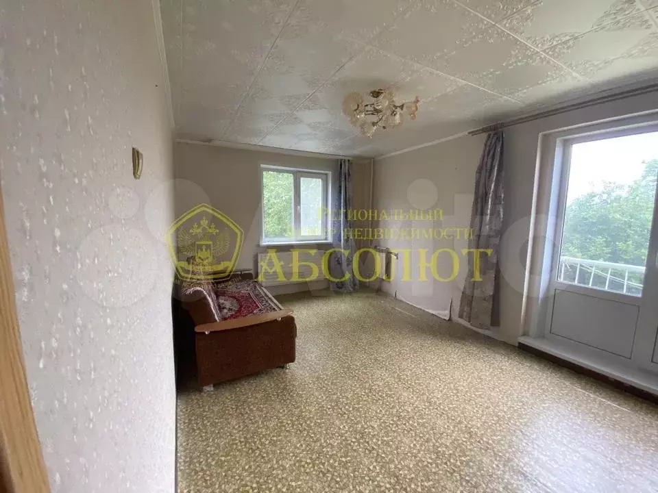 1-к. квартира, 32,9 м, 1/5 эт. - Фото 0