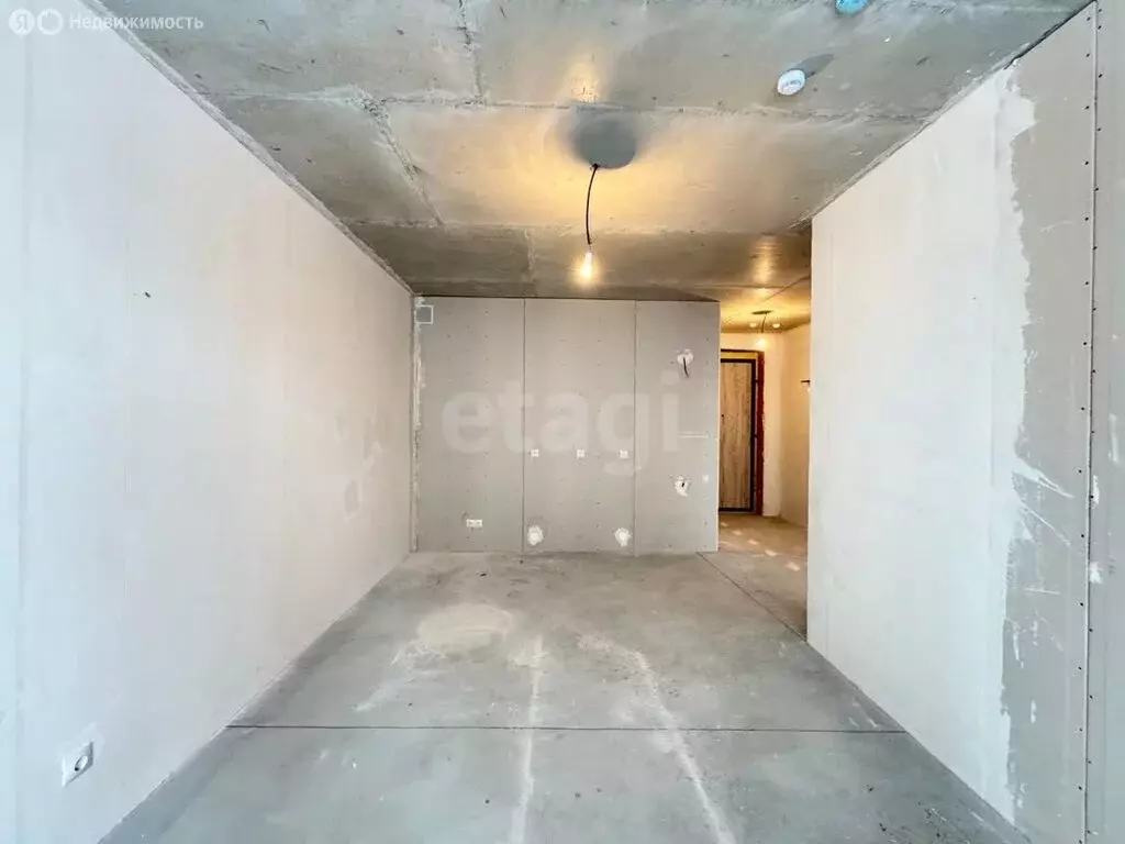 1-комнатная квартира: Тюмень, Краснооктябрьская улица, 4 (45.8 м) - Фото 2