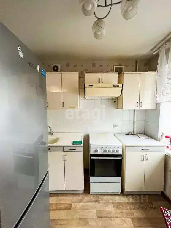 2-к кв. Свердловская область, Екатеринбург ул. Антона Валека, 19 (42.2 ... - Фото 0