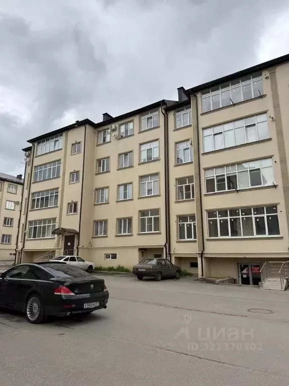 1-к кв. Кабардино-Балкария, Нальчик ул. Солнечная, 10к3 (35.4 м) - Фото 0