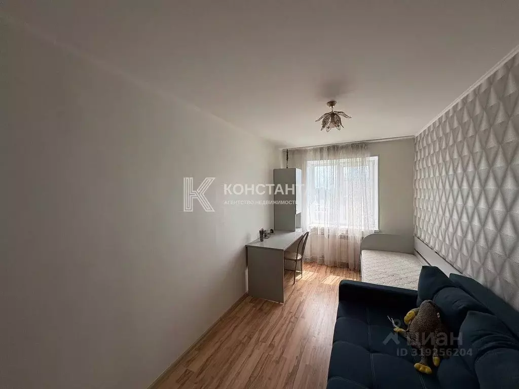 2-к кв. Челябинская область, Челябинск Знаменская ул., 2 (48.0 м) - Фото 1