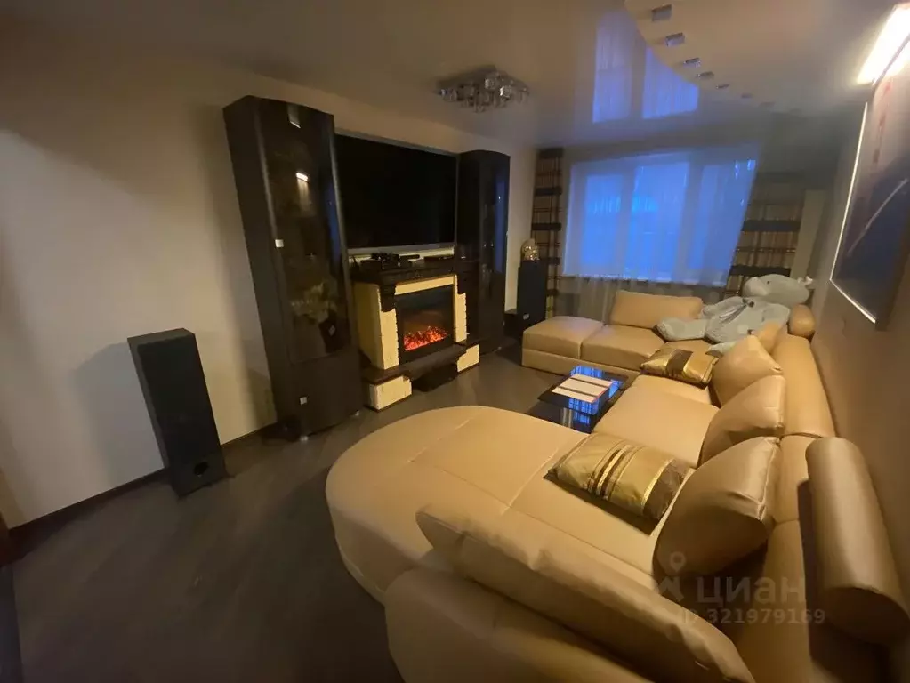 3-к кв. Ленинградская область, Всеволожск Всеволожский просп., 70к1 ... - Фото 0