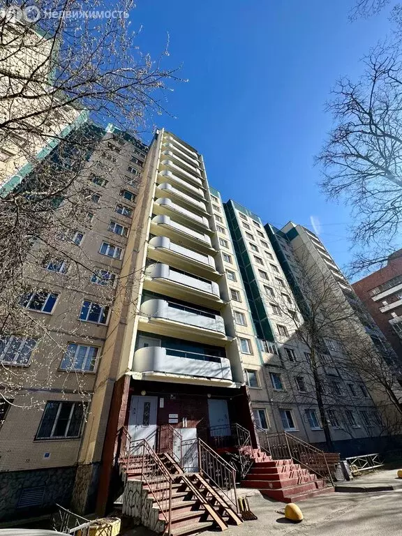 3-комнатная квартира: Санкт-Петербург, проспект Сизова, 32к1 (71.1 м) - Фото 2