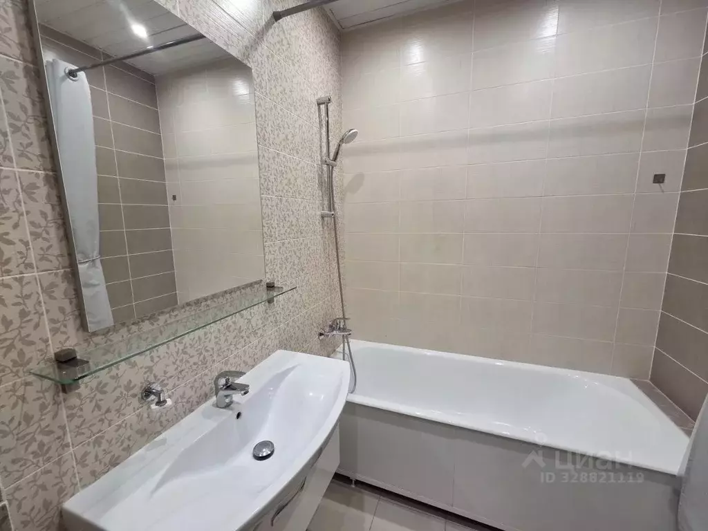 1-к кв. Московская область, Лобня Текстильная ул., 16 (46.6 м) - Фото 2