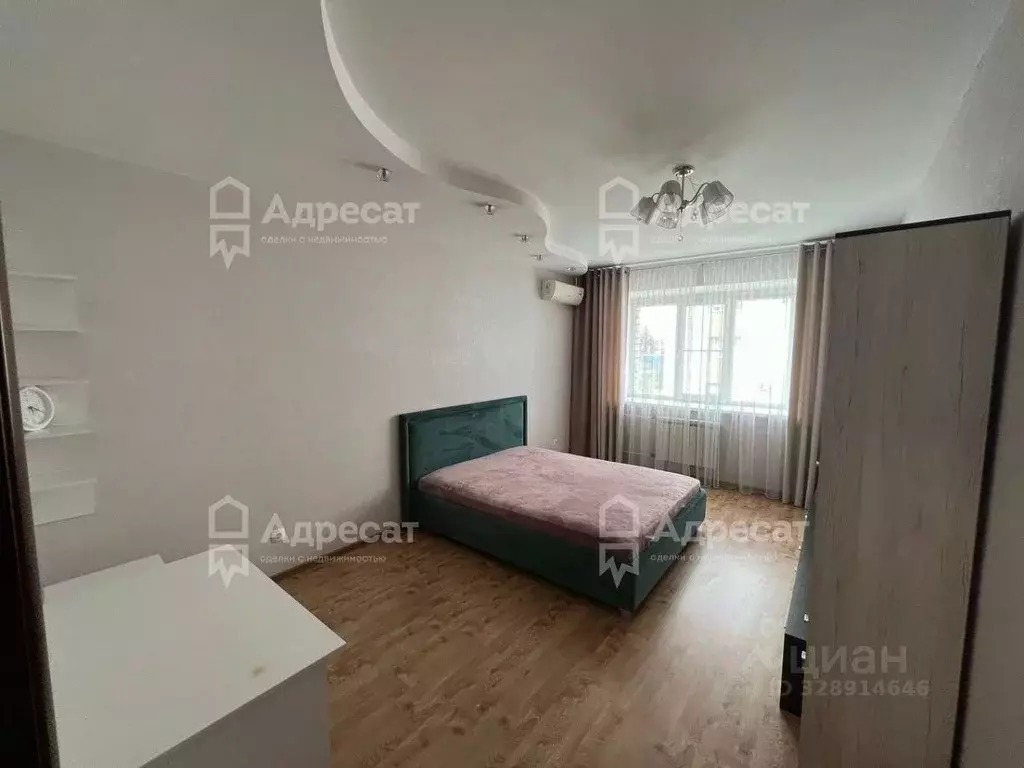 1-к кв. Волгоградская область, Волгоград ул. Базарова, 2 (50.0 м) - Фото 2