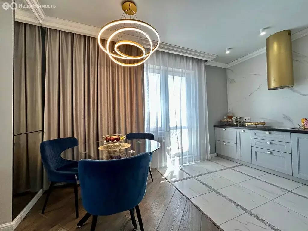 3-комнатная квартира: Иркутск, бульвар Рябикова, 21/4 (80.2 м) - Фото 1