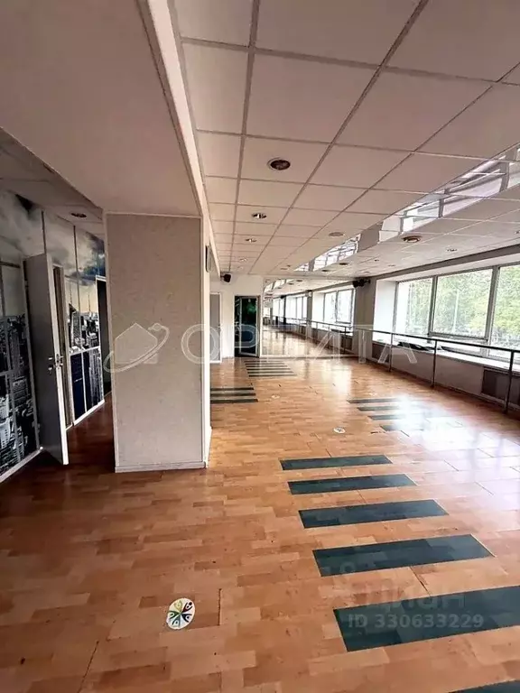 Помещение свободного назначения в Тюменская область, Тюмень ул. ... - Фото 2
