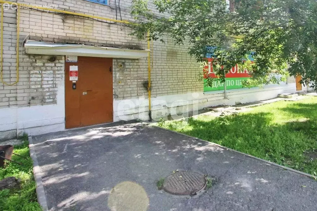 3-комнатная квартира: Заводоуковск, Первомайская улица, 5 (61.4 м) - Фото 2