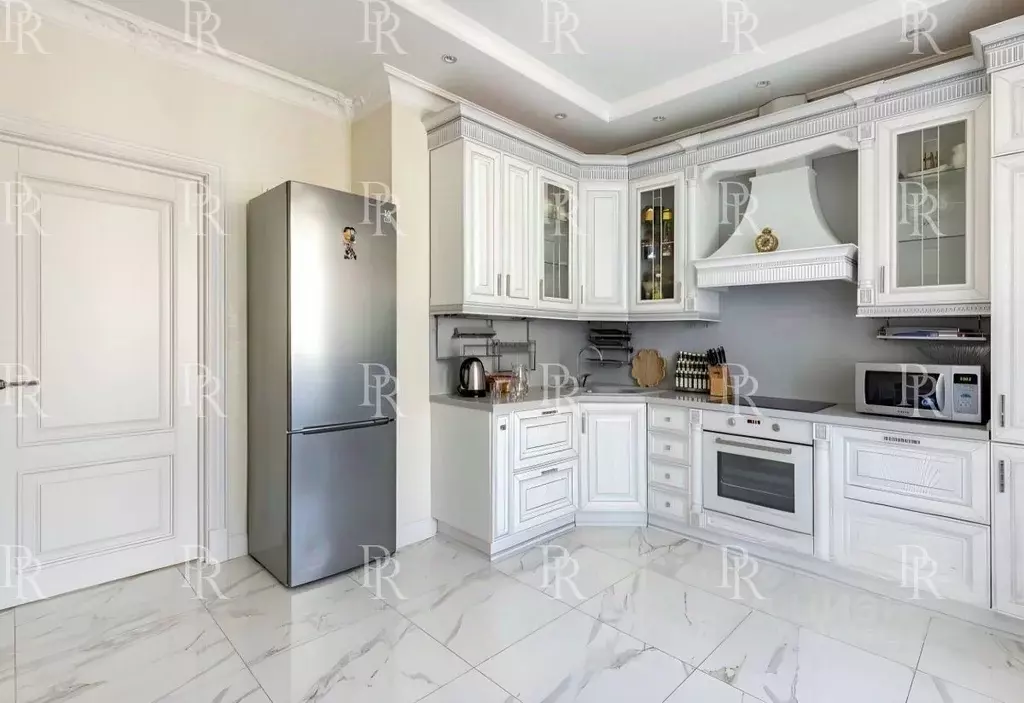 3-к кв. Москва Мосфильмовская ул., 88к4с1 (89.0 м) - Фото 0