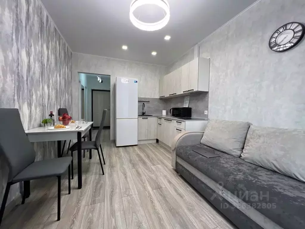 1-к кв. Башкортостан, Уфа Коммунистическая ул., 98/1 (52.0 м) - Фото 2