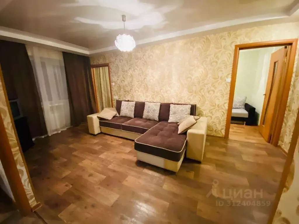 3-к кв. Волгоградская область, Волгоград Богунская ул., 28 (42.0 м) - Фото 0