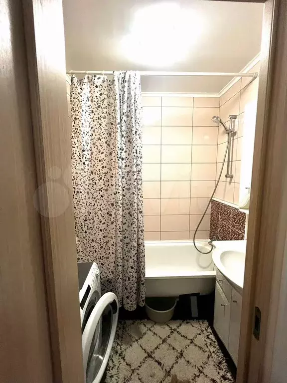 1-к. квартира, 40 м, 7/10 эт. - Фото 1