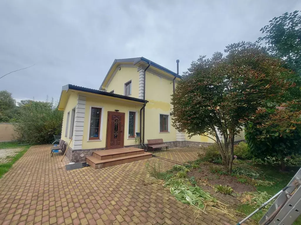 Дом в Московская область, Мытищи Ленинская ул., 12 (305 м) - Фото 1