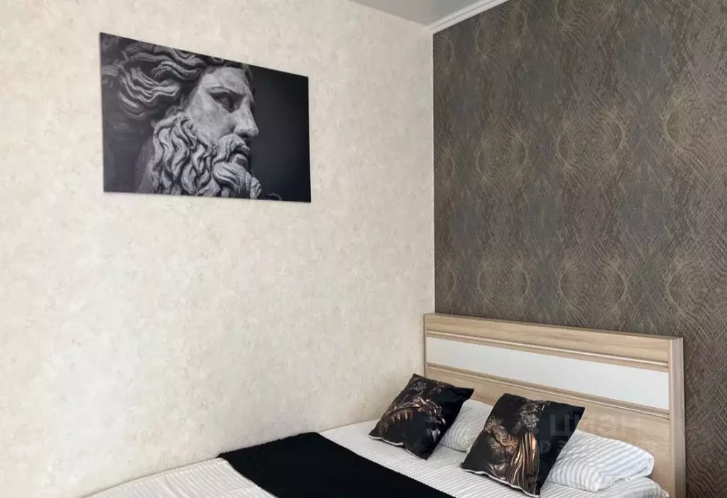 1-к кв. Красноярский край, Красноярск Взлетная ул., 7К (31.0 м) - Фото 0