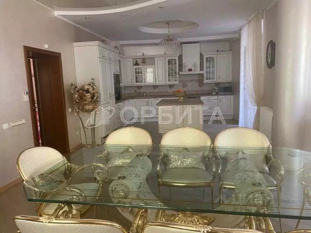 5-к кв. Тюменская область, Тюмень ул. Республики, 156к1 (498.3 м) - Фото 2