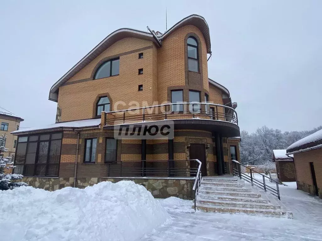 Дом в Курская область, Курский район, Моковский сельсовет, д. 1-я ... - Фото 1