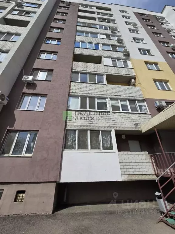2-к кв. Саратовская область, Саратов Миллеровская ул., 13 (51.2 м) - Фото 0