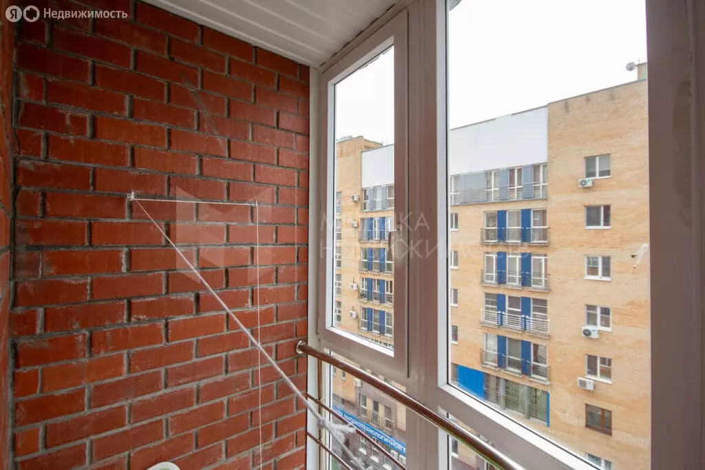 2-комнатная квартира: Тюмень, улица Циолковского, 20А (53 м) - Фото 1