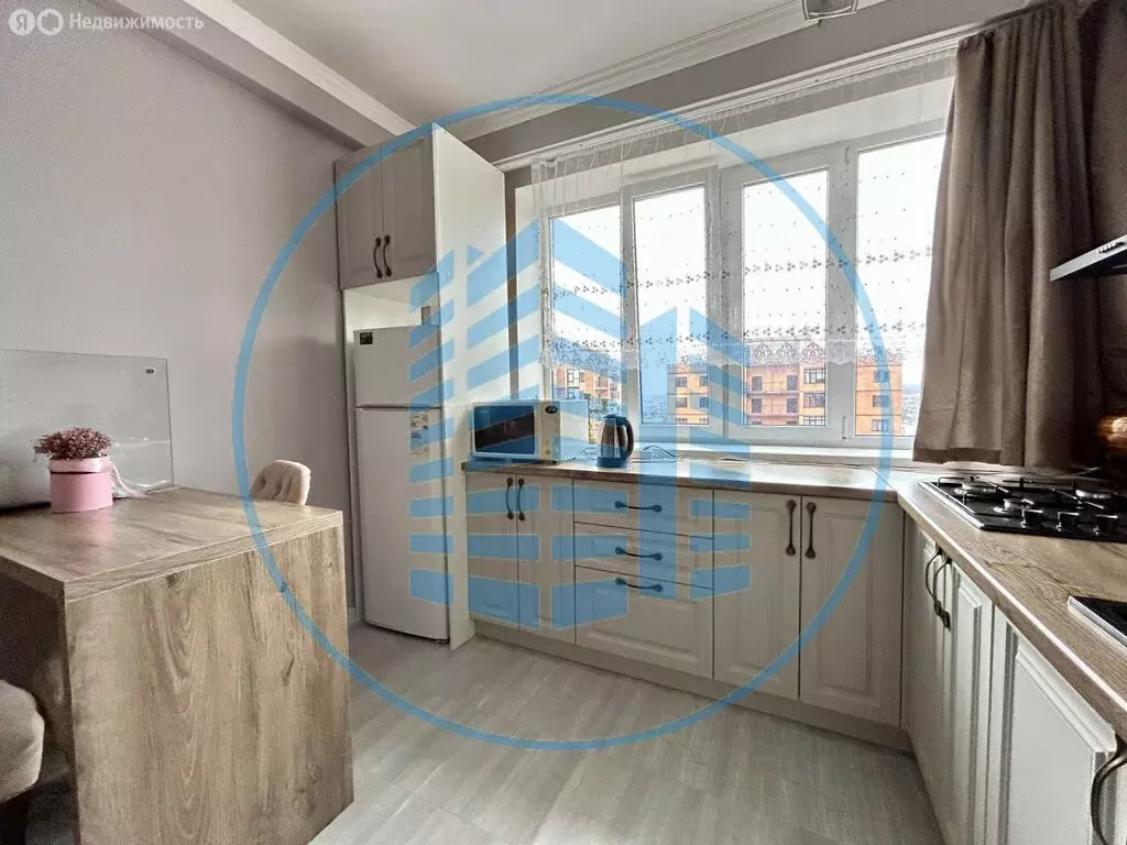 Квартира-студия: Ессентуки, улица Буачидзе, 1к3 (38 м) - Фото 1