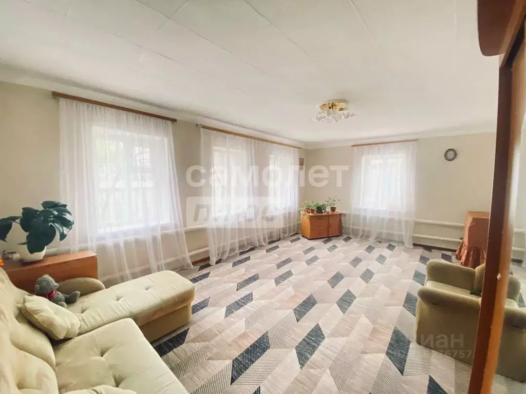Дом в Башкортостан, Октябрьский Крестьянская ул., 7 (90 м) - Фото 0