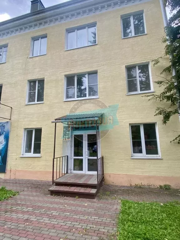 Помещение свободного назначения в Орловская область, Мценск ул. ... - Фото 1