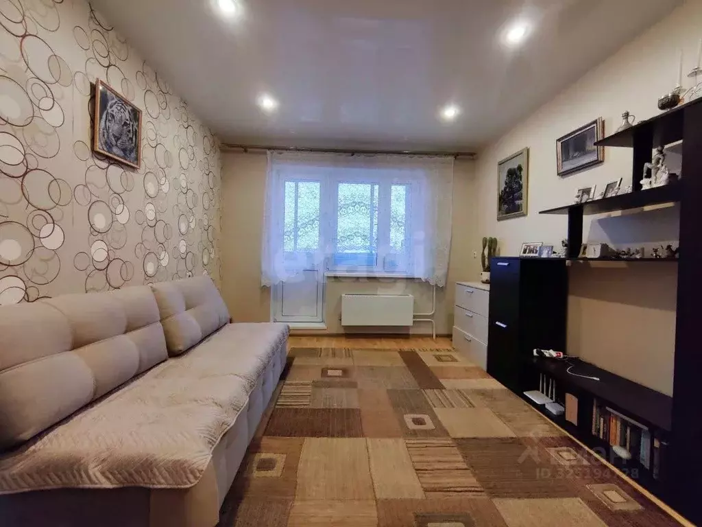 2-к кв. Московская область, Лобня ул. Катюшки, 60 (63.5 м) - Фото 1